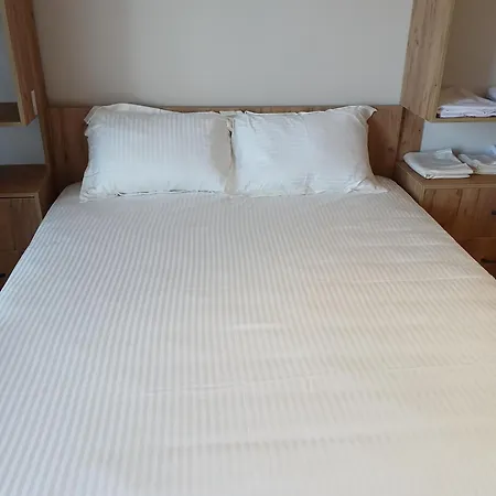 Apartamento Sol Albania *