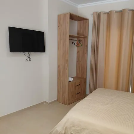 Apartamento Sol Albania *