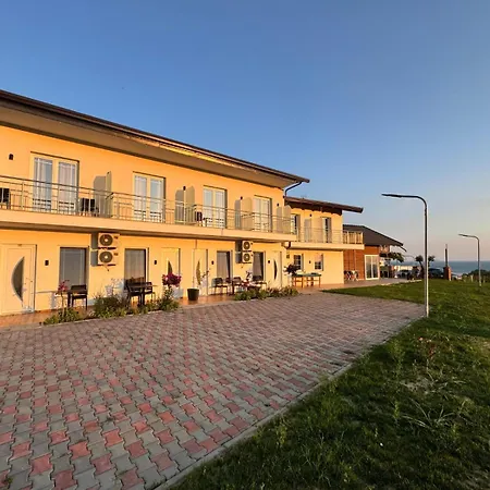 Apartamento Sol Albania *